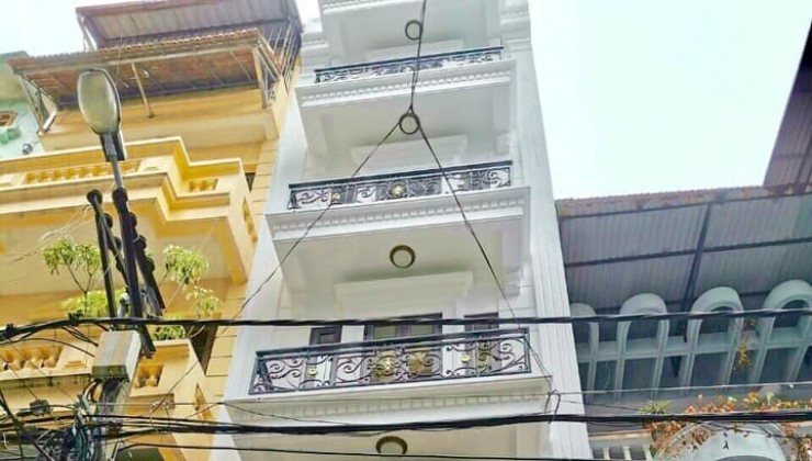 BÁN NHÀ PHỐ NGUYỄN CHÍ THANH, PHÂN LÔ Ô TÔ, KINH DOANH, 65M2, 5T, MT4.5M, 13 TỶ